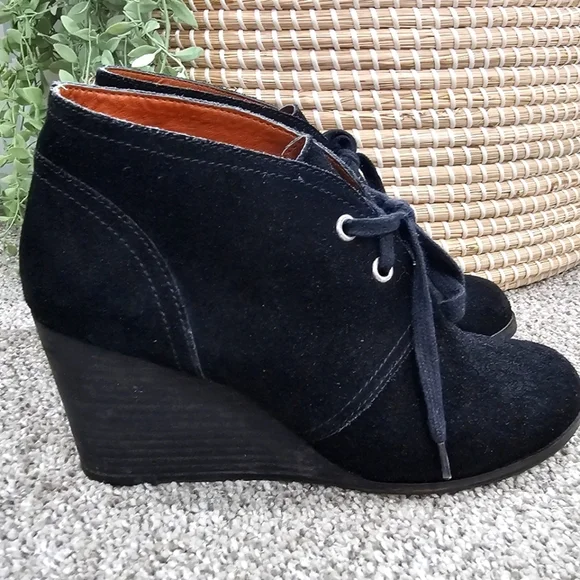Lucky Brand Sway Suede Black Leather Lace Up Booties Size 9.5 - Picture 1 of 7